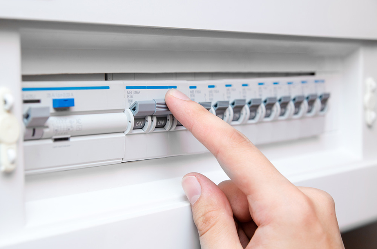 Schalt­schrank­bau bei Elektro Seitz GmbH in Haibach